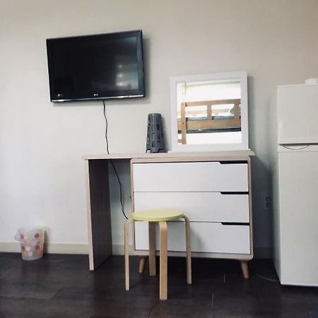 Hongdae Pencil Guesthouse Σεούλ Εξωτερικό φωτογραφία