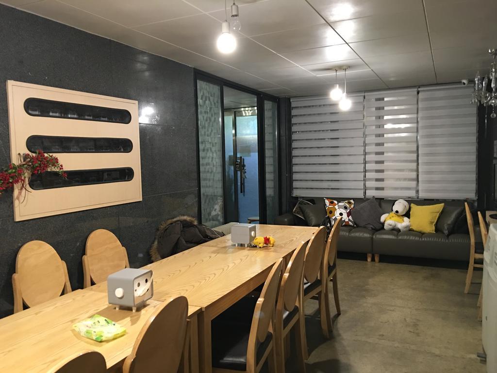 Hongdae Pencil Guesthouse Σεούλ Εξωτερικό φωτογραφία