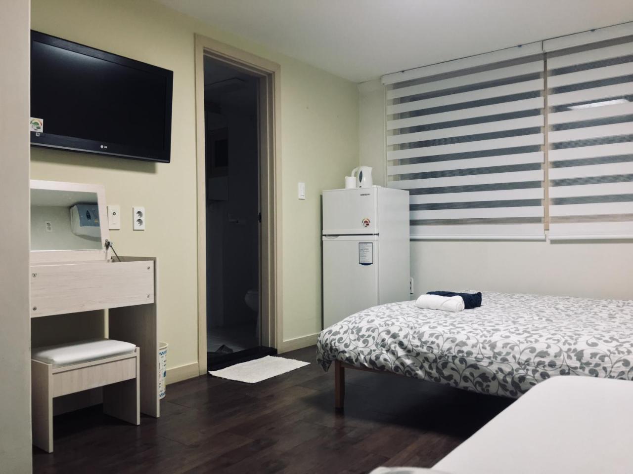 Hongdae Pencil Guesthouse Σεούλ Εξωτερικό φωτογραφία