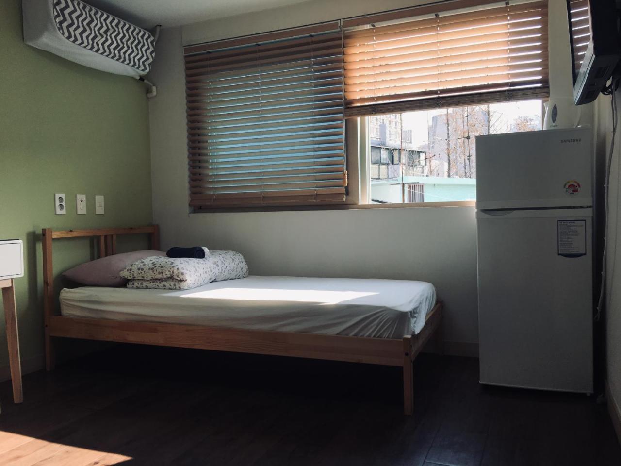 Hongdae Pencil Guesthouse Σεούλ Εξωτερικό φωτογραφία
