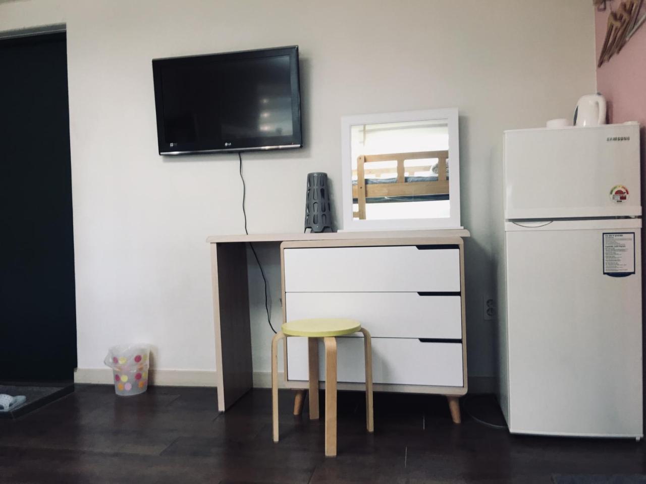 Hongdae Pencil Guesthouse Σεούλ Εξωτερικό φωτογραφία